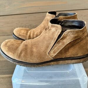 Men's Italian Suede Ankle Boots with Zipper - Tan